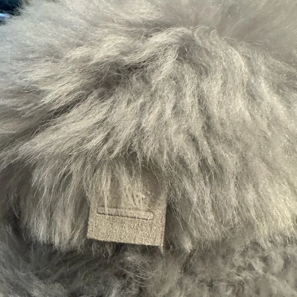 The arrivals Women's Gray Faux Fur Jacket small - Picture 5 of 8